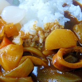 ♥　下味にカレーコンソメ入り！　イカカレー　♥